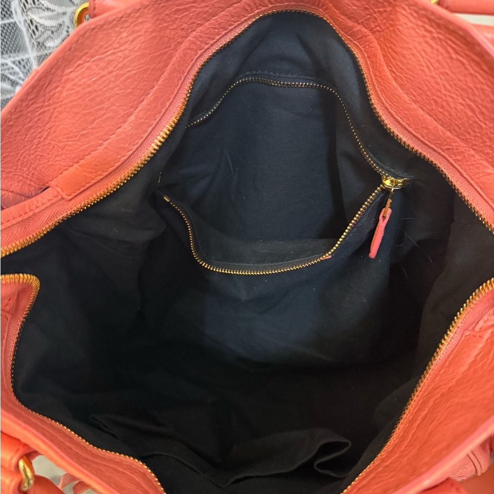 Balenciaga Rose Azalee City Bag with Gold Accents - Picture 13 of 16